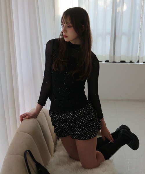 CeLess(セレス)の「See-through Mellow Glitter High Neck / シースルーメロウグリッターハイネック(Tシャツ/カットソー・レディース・ブラック/ホワイト・S/M)」の2枚目の写真