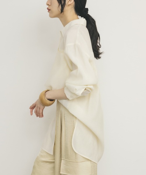 KBF（ケイビーエフ）の「シアーロングシャツ（シャツ/ブラウス・レディース・ブラウン/アイボリー/グリーン系その他・ONE）」の12枚目の写真