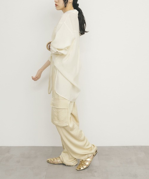 KBF（ケイビーエフ）の「シアーロングシャツ（シャツ/ブラウス・レディース・ブラウン/アイボリー/グリーン系その他・ONE）」の13枚目の写真