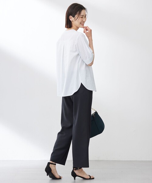 J.PRESS Ladies(J.プレス レディス)の「【洗える】BEZ 空羽ストライプ クルーネック ブラウス(シャツ/ブラウス・レディース・ネイビー系1/ピーコックグリーン系1/ホワイト系1/ピンク系1・XS)」の11枚目の写真