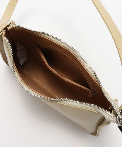 JOURNAL STANDARD relume(ジャーナルスタンダード レリューム)の「RELUME バゲットバッグ(ショルダーバッグ・レディース・ベージュ/ブラック・FREE)」の13枚目の写真