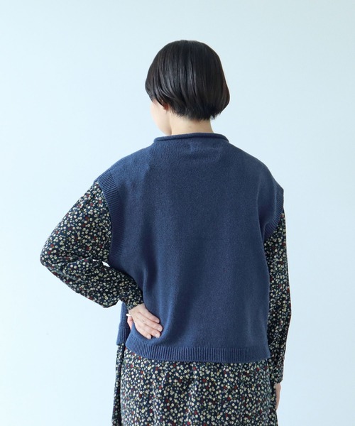 PAR ICI(パーリッシィ)の「シルクコットン ホールガーメントポケットベスト(ベスト・レディース・レッド/ネイビー/グレー・FREE)」の6枚目の写真