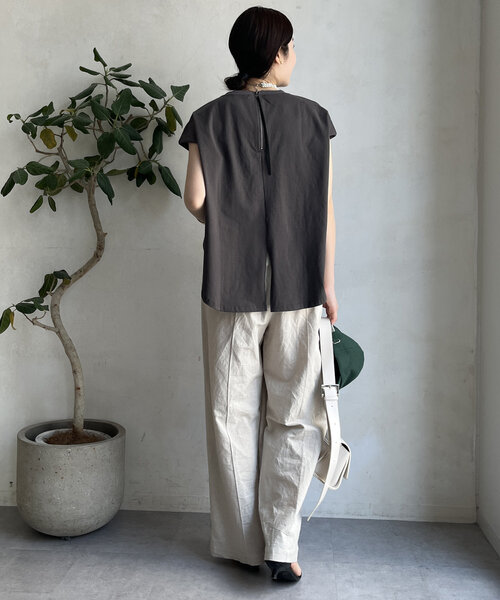 DouDouエンボスバックジップTEE エンボスバックジップTEE（Tシャツ/カットソー）｜DouDou