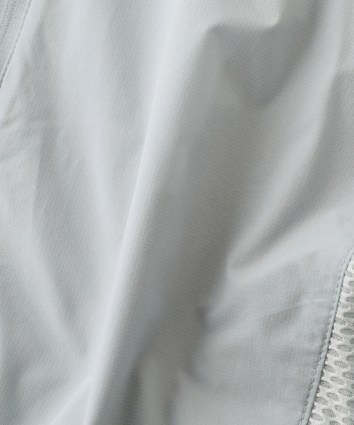 SAN SAN GEAR(サンサンギア)の「SAN SAN GEAR / サンサンギア MESH JACKET SG2501JK02(ブルゾン・メンズ・ブラック/ブルー系その他・2/1)」の3枚目の写真