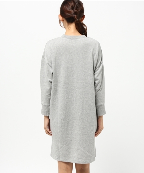LBC(エルビーシー)の「omコットンポリ裏毛プチハイネックワンピース (ワンピース・レディース・アッシュグレー/オリーブ/ネイビー・MEDIUM/LARGE)」の5枚目の写真