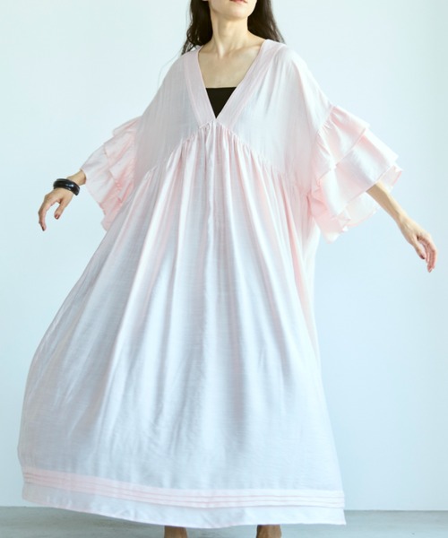 Libra Cue（リブラ キュー）の「フリルスリーブ2wayカフタンワンピース（ワンピース・レディース・ベージュ/オレンジ/ピンク/ブルー/ブラック/オリーブ/アイボリー・1/2）」の20枚目の写真