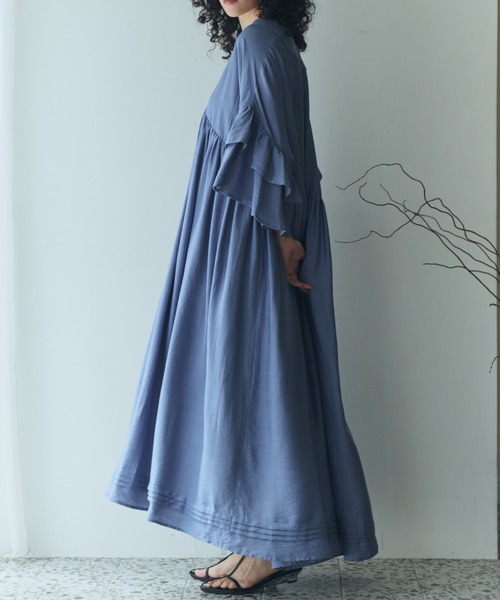 Libra Cue（リブラ キュー）の「フリルスリーブ2wayカフタンワンピース（ワンピース・レディース・ベージュ/オレンジ/ピンク/ブルー/ブラック/オリーブ/アイボリー・1/2）」の18枚目の写真