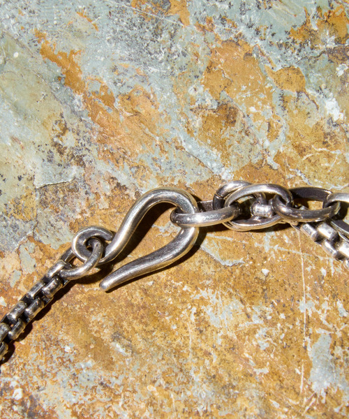 HARIM(ハリム)の「HARIM ハリム / NARROW SQUARE BLOCK CHAIN BRACELET シルバー925ナロースクエアブロックチェーンブレスレット / HRC019 BC(ブレスレット・メンズ・シルバー・FREE)」の3枚目の写真
