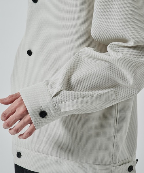 STUDIOUS（ステュディオス）の「【STUDIOUS】SHEER SHIRTS BLOUSON（シャツ/ブラウス・メンズ・ライトベージュ/グレー/ネイビー・1/2）」の21枚目の写真