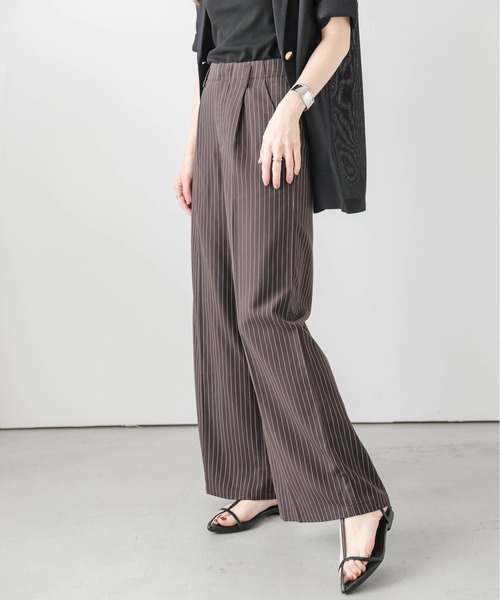 Lajour(ラジュール)の「【日本製】ピンストライプワイドパンツ(スラックス・レディース・ブラウン/ブラック/グレー/ベージュ・M/L)」の22枚目の写真