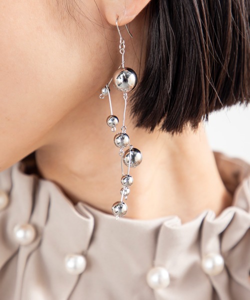 MILLION CARATS(ミリオンカラッツ)の「【pomponne】-tunaguシリーズ-動くたび、私らしさがきらめく。星に願いを込めた、アートのような12星座モチーフのピアス(ピアス(片耳用)・レディース・その他6/その他10/その他1/その他2/その他3/その他5/その他11/その他8/その他4/その他7/その他9/その他12・FREE)」の14枚目の写真