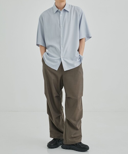 UNITED TOKYO（ユナイテッドトウキョウ）の「SUMMER WOOL パラシュートパンツ（カーゴパンツ・メンズ・ブラック/グレイッシュベージュ・1/2）」の19枚目の写真