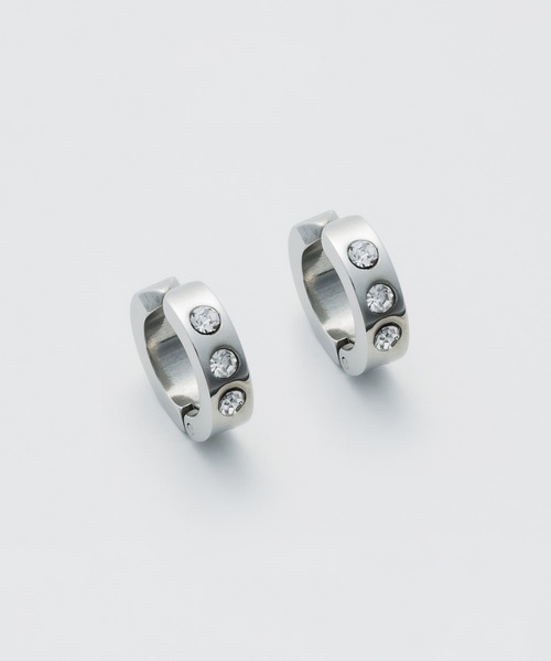 WYZ surgical stainless(ダブリューワイジィーサージカルステンレス)の「【 金属アレルギー対応 】ビジューフープイヤリング サージカルステンレス(両耳用)(イヤリング・メンズ・シルバー/ブラック・FREE)」の5枚目の写真