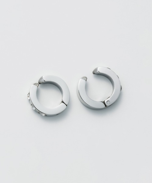 WYZ surgical stainless(ダブリューワイジィーサージカルステンレス)の「【 金属アレルギー対応 】ビジューフープイヤリング サージカルステンレス(両耳用)(イヤリング・メンズ・シルバー/ブラック・FREE)」の6枚目の写真