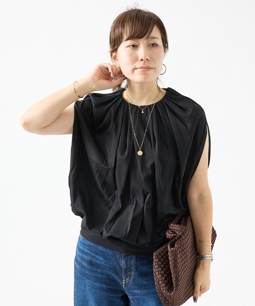 DESIGNWORKS(デザインワークス)の「コットンスムースギャザープルオーバー(Tシャツ/カットソー・レディース・アイボリー/ブラック・38)」の3枚目の写真