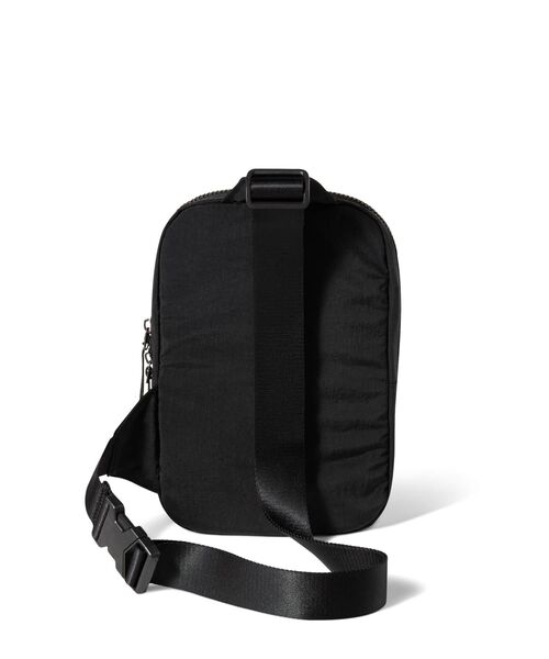NIKE(ナイキ)の「ナイキ オーラ クロスボディバッグ (5L) / Nike Aura Crossbody Bag (5L) HF7038-013 Black(ボディバッグ/ウエストポーチ・メンズ・ブラック・ONE SIZE)」の4枚目の写真
