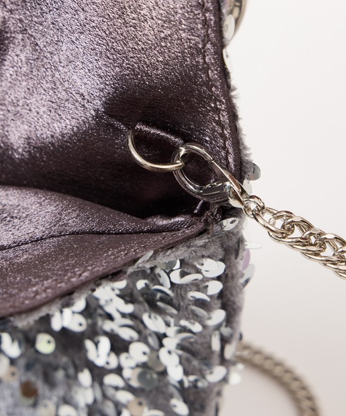 AIMER（エメ）の「【WEB限定】リングハンドルスパンコールパーティーバッグ（ハンドバッグ・レディース・ベージュ/シルバー・FREE）」の8枚目の写真