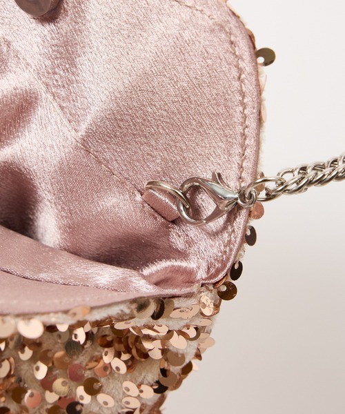 AIMER（エメ）の「【WEB限定】リングハンドルスパンコールパーティーバッグ（ハンドバッグ・レディース・ベージュ/シルバー・FREE）」の19枚目の写真