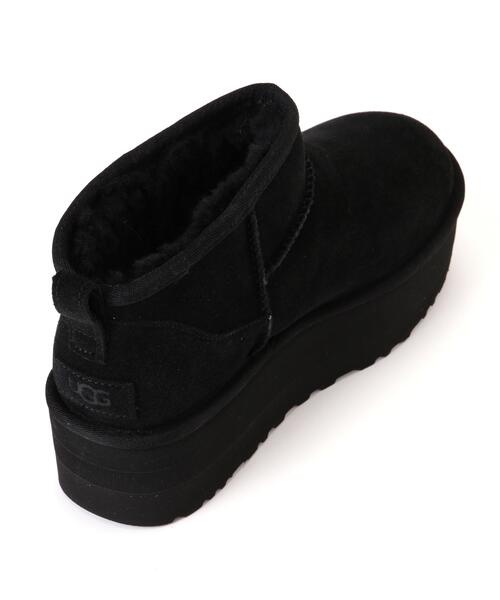 UGG(アグ)の「UGG(アグ)Classic Ultra Mini Platform /1135092(ブーツ・レディース・ベージュ/ブラック・8/7/6)」の6枚目の写真
