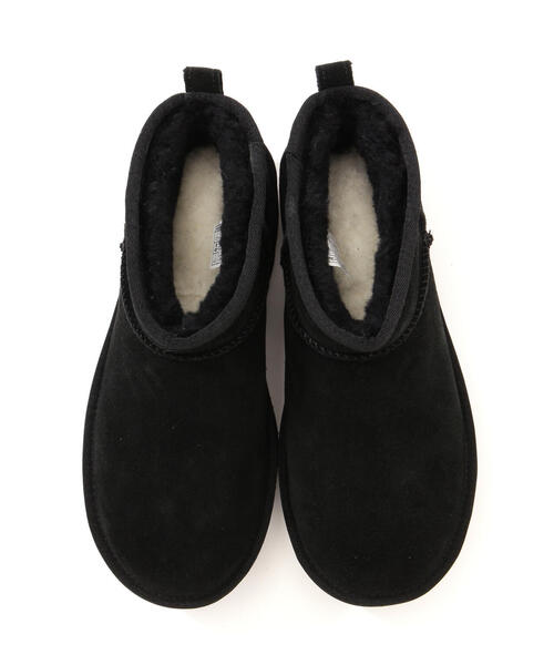 UGG(アグ)の「UGG(アグ)Classic Ultra Mini Platform /1135092(ブーツ・レディース・ベージュ/ブラック・8/7/6)」の3枚目の写真