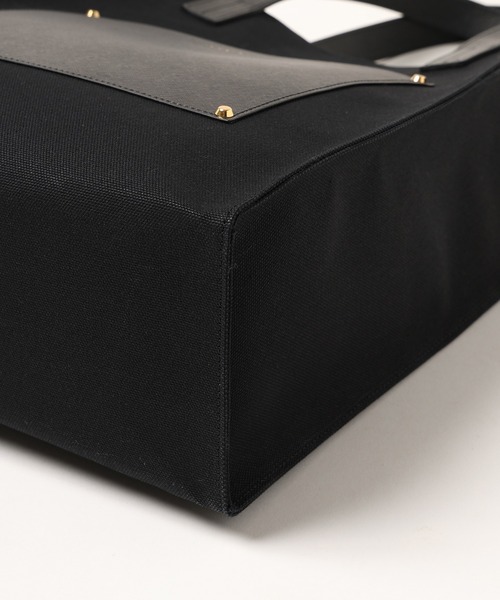 CULLNI（クルニ）の「Leather Pocket Canvas Tote（トートバッグ・メンズ・ブラック/ダークグレー/ブラック×ブルー・ONESIZE）」の8枚目の写真