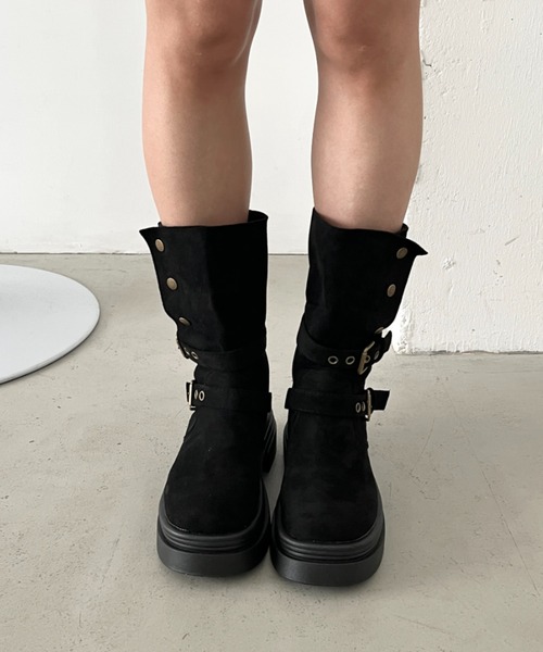 CLEA（クレア）の「ダブルベルト2wayエンジニアブーツ（ブーツ・レディース・ブラウン/ベージュ/ブラック・24.5cm/23.5cm）」の6枚目の写真