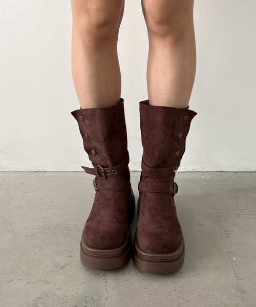 CLEA（クレア）の「ダブルベルト2wayエンジニアブーツ（ブーツ・レディース・ブラウン/ベージュ/ブラック・24.5cm/23.5cm）」の16枚目の写真