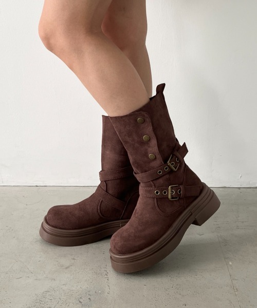 CLEA（クレア）の「ダブルベルト2wayエンジニアブーツ（ブーツ・レディース・ブラウン/ベージュ/ブラック・24.5cm/23.5cm）」の17枚目の写真