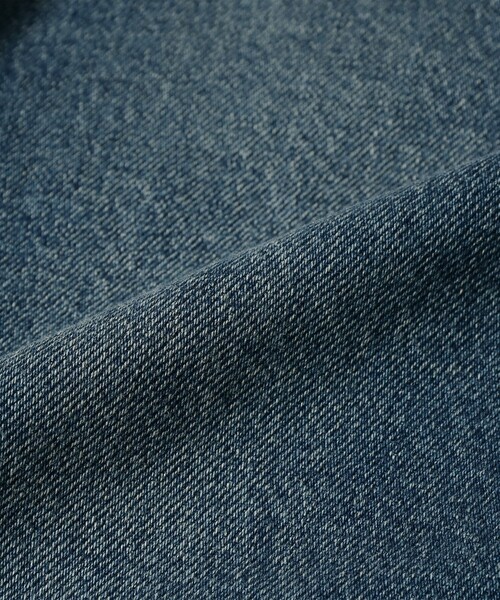 Ray BEAMS(レイビームス)の「LEVI’S(R) / Aラインデニムスカート ミディアムインディゴ(デニムスカート・レディース・インディゴブルー・24inch/25inch)」の12枚目の写真