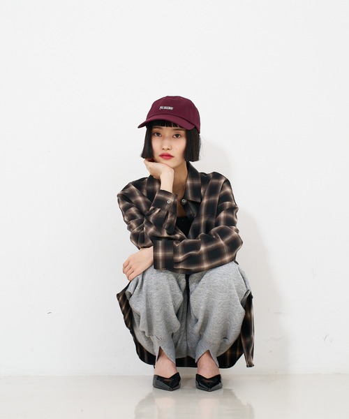 NOMINE（ノミネ）の「【ユニセックス】ロングヨーク オーバーサイズ チェックシャツ（シャツ/ブラウス・レディース・ブラック/ブラウン・フリー）」の13枚目の写真