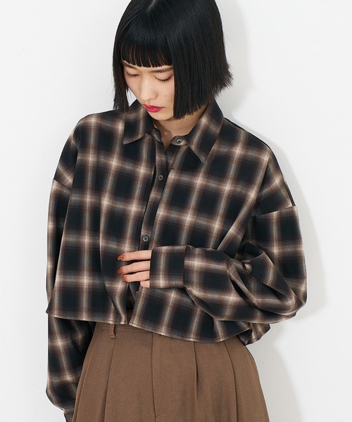 NOMINE（ノミネ）の「【ユニセックス】ロングヨーク オーバーサイズ チェックシャツ（シャツ/ブラウス・レディース・ブラック/ブラウン・フリー）」の10枚目の写真
