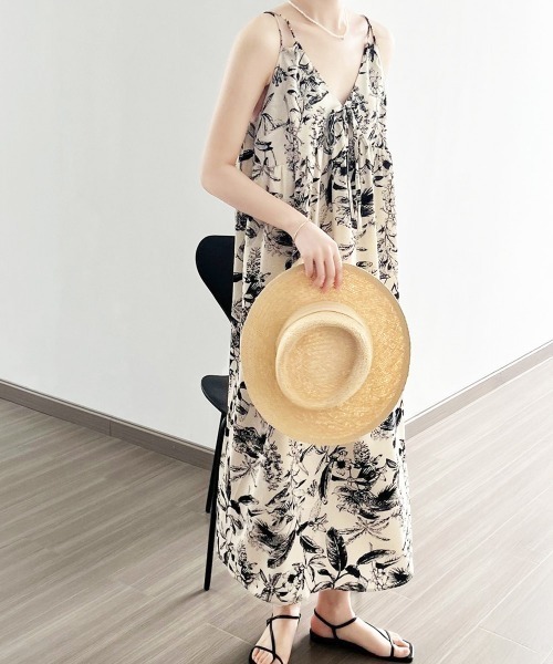 Miniministore（ミニミニストア）の「水墨画風キャミワンピース Vネックワンピ（ワンピース・レディース・アイボリー・L/M）」の17枚目の写真