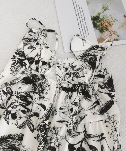 Miniministore（ミニミニストア）の「水墨画風キャミワンピース Vネックワンピ（ワンピース・レディース・アイボリー・L/M）」の22枚目の写真