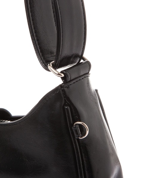 repipi armario(レピピ アルマリオ)の「ヴィンテージ2WAYショルダーバッグ(ショルダーバッグ・キッズ・レッド/ブラウン/ブラック・FREE)」の8枚目の写真