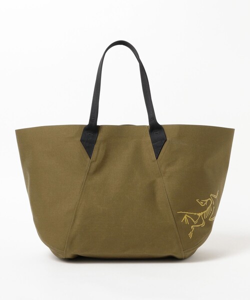 ARC'TERYX(アークテリクス)の「ARC'TERYX / Carrier 45 Gear Tote(トートバッグ・メンズ・ブラック/パープル系その他7/レッド/グリーン系その他4・ONE SIZE)」の14枚目の写真