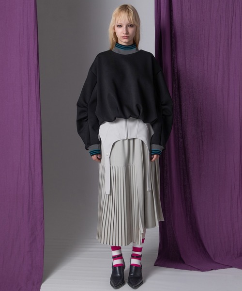 AULA AILA（アウラアイラ）の「マルチボーダーバルーンプルオーバー（Tシャツ/カットソー・レディース・ブラック/レッド/ホワイト・0）」の9枚目の写真