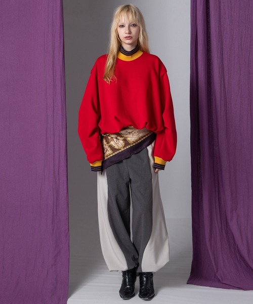 AULA AILA（アウラアイラ）の「マルチボーダーバルーンプルオーバー（Tシャツ/カットソー・レディース・ブラック/レッド/ホワイト・0）」の17枚目の写真