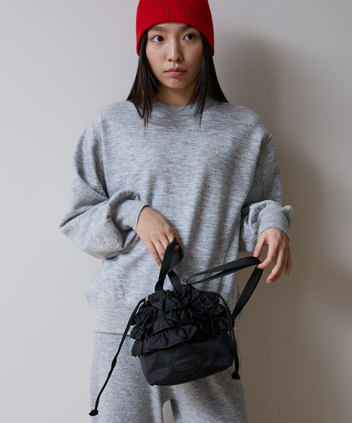 NOMINE（ノミネ）の「【MISFITS】2WAYフリル 巾着 トートバッグ（トートバッグ・レディース・ブラック/グレイッシュベージュ/ダークオレンジ・フリー）」の6枚目の写真