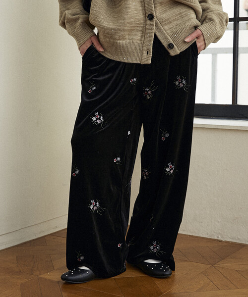セール】PUBLUX/パブリュクス 花刺繍 ベロア イージーパンツ 限定展開