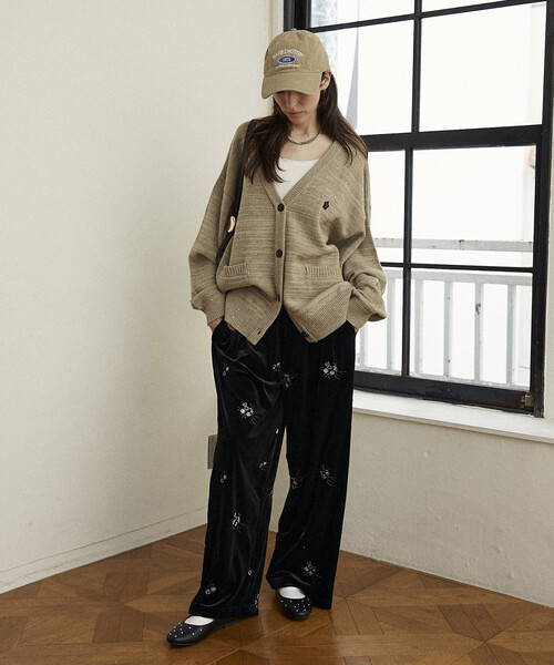 PUBLUX（パブリュクス）の「PUBLUX/パブリュクス 花刺繍 ベロア イージーパンツ　限定展開（その他パンツ・レディース・ブラック/ベージュ/ブラウン・ﾌﾘ-）」の18枚目の写真