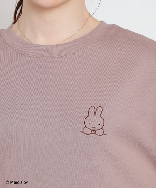 Honeys（ハニーズ）の「ミッフィー／ゆるトップス（スウェット・レディース・アイボリー/オートミール/スミクロ/モカ/ピンク・L/LL/M/S）」の4枚目の写真