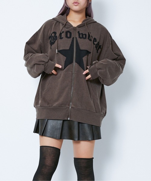 GORGE(ゴージ)の「《ビッグスターアップリケ》レディース 裏毛 ジップパーカー 長袖 フーディ カジュアル 春秋冬(パーカー・レディース・ピンク/ブラウン/スミクロ・F)」の4枚目の写真