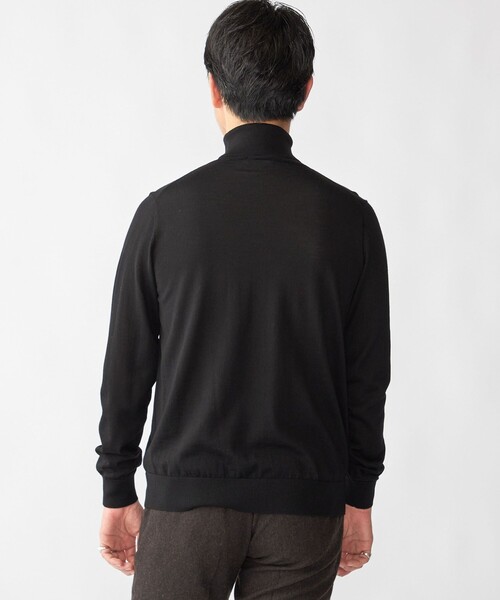 SHIPS（シップス）の「SHIPS:〈手洗い可能〉HANDFRAME 16ゲージ タートルネック プルオーバー ニット（ニット/セーター・メンズ・ネイビー/エンジ/ブラック/ダークグリーン/ブラウン・X-LARGE/LARGE/MEDIUM/SMALL）」の20枚目の写真