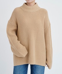 YANUK（ヤヌーク）の「ハイネックプルオーバー（ニット/セーター）」