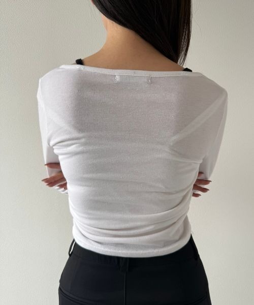 Geeong(ジーオン)の「【ZOZO限定】バイカラー インナーレイヤード カットソー(Tシャツ/カットソー・レディース・カーキ/ホワイト/ブラウン/ブラック・FREE)」の9枚目の写真