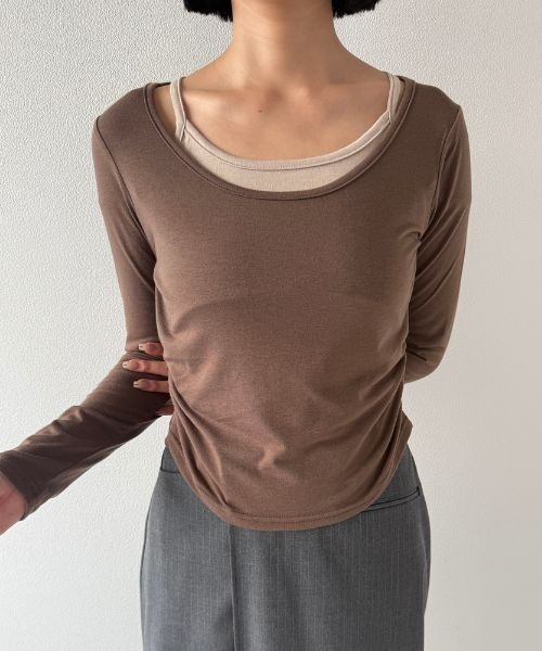 Geeong(ジーオン)の「【ZOZO限定】バイカラー インナーレイヤード カットソー(Tシャツ/カットソー・レディース・カーキ/ホワイト/ブラウン/ブラック・FREE)」の10枚目の写真