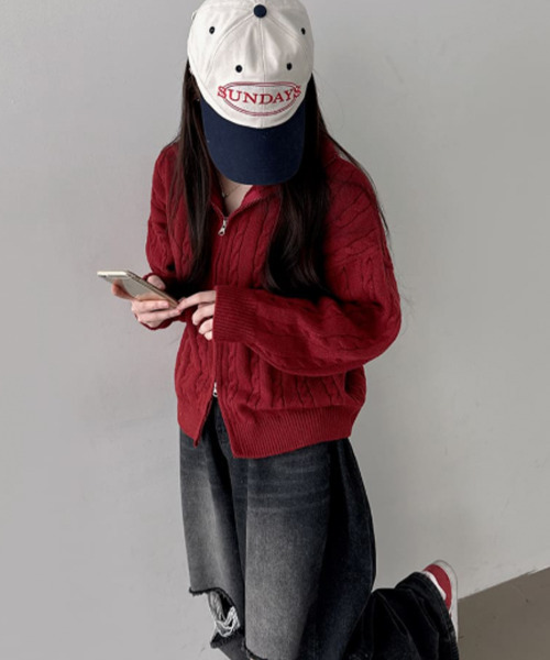 VIVID LADY(ビビッドレディー)の「ダブルジップ ケーブルニットカーディガン(ニット/セーター・レディース・ベージュ/チャコールグレー/クリーム/ブルー/バーガンディー・FREE)」の17枚目の写真