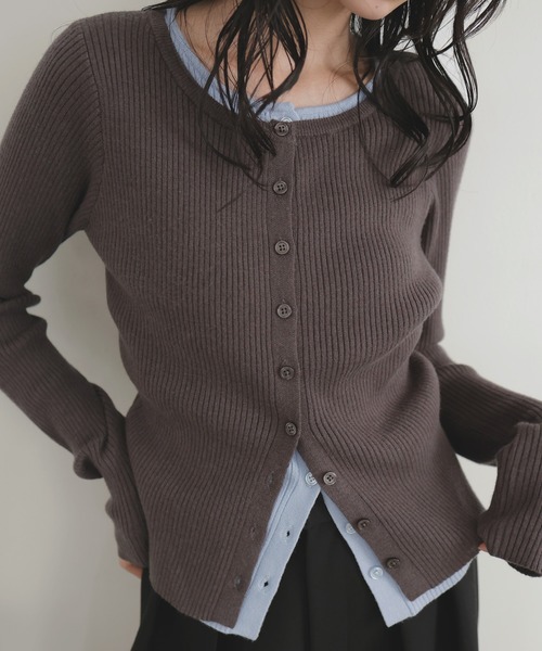 LIAN（リアン）の「レイヤードバイカラークルーネックカーディガン（カーディガン/ボレロ・レディース・レッド/ブラウン/ブラック/グレー・FREE）」の22枚目の写真