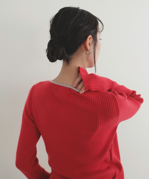 LIAN（リアン）の「レイヤードバイカラークルーネックカーディガン（カーディガン/ボレロ・レディース・レッド/ブラウン/ブラック/グレー・FREE）」の12枚目の写真