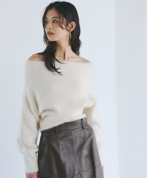 ラクーンフォックスオフショルニットプルオーバー　anuans ラクーンフォックスオフショルニットプルオーバー